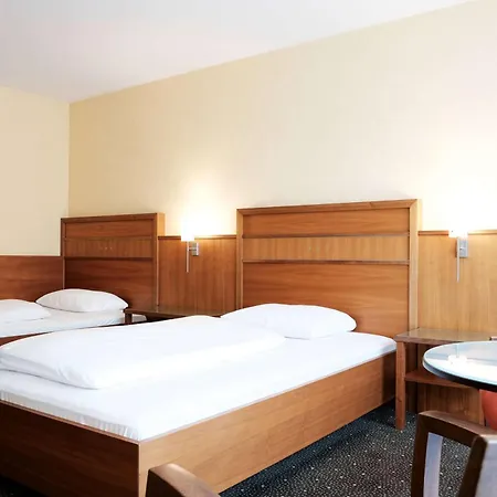 Ramada By Wyndham Duesseldorf