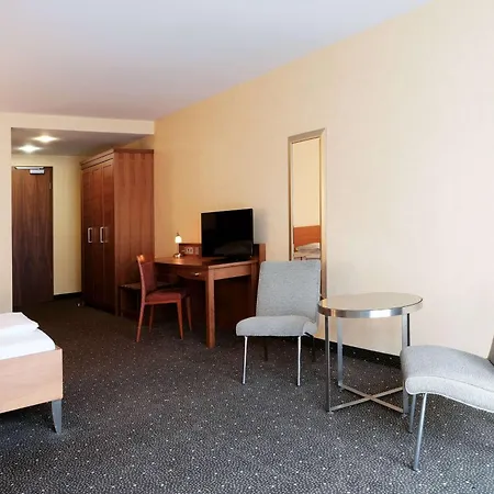 Hotel Ramada By Wyndham Duesseldorf Ratingen