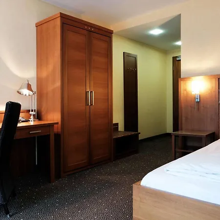 Ramada By Wyndham Duesseldorf