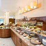 호텔 Ramada By Wyndham Duesseldorf 라팅겐