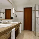 Ramada By Wyndham Duesseldorf 4* 라팅겐