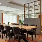 호텔 Ramada By Wyndham Duesseldorf 4*