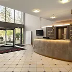 Ramada By Wyndham Duesseldorf 4*