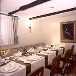 Ramada By Wyndham Duesseldorf 호텔