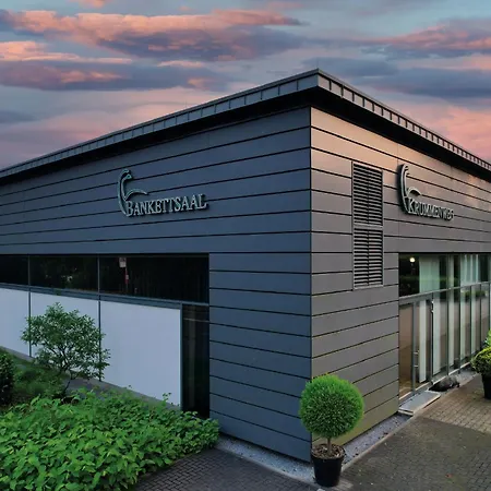 מלון Ramada By Wyndham Duesseldorf