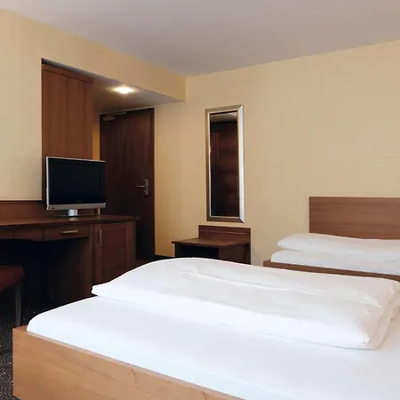 Krummenweg 4*