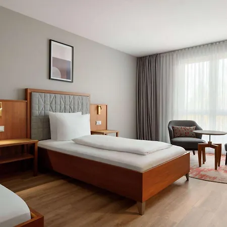 Ramada By Wyndham Duesseldorf 4*