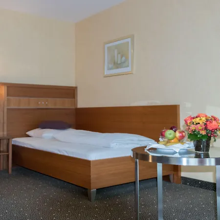Hotel Ramada By Wyndham Duesseldorf Ratingen