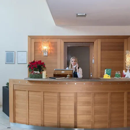 Ramada By Wyndham Duesseldorf 4* ראטינגן