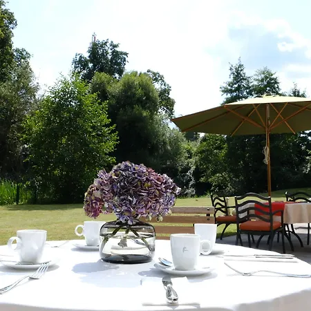 Ramada By Wyndham Duesseldorf מלון ראטינגן