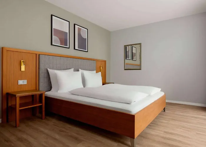 Hotel Ramada By Wyndham Duesseldorf