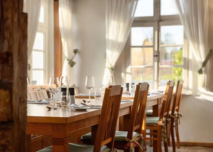 Hotel Ramada By Wyndham Duesseldorf 4*